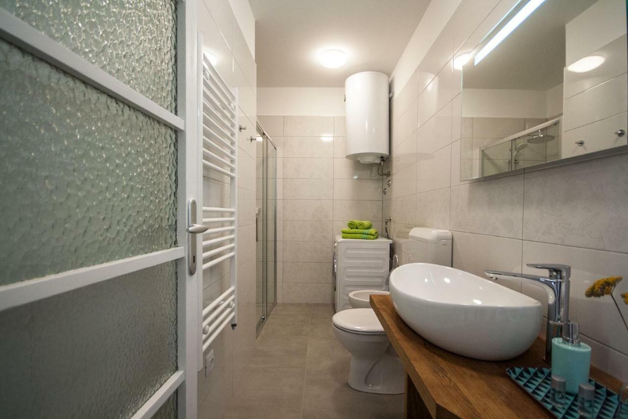 רייקה Apartment Sofia מראה חיצוני תמונה